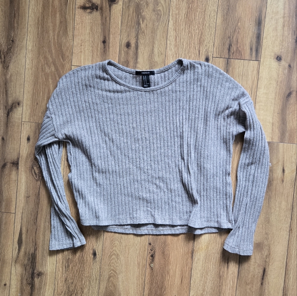 Forever 21 Beige & Black Speckled Cropped Thin Sweater